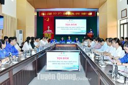 Tọa đàm 'Giải pháp công tác phát triển đảng viên trong học sinh, sinh viên'