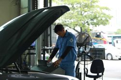 Từ hôm nay 22-3, ô tô được kéo dài chu kỳ đăng kiểm tối đa 6 tháng
