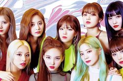 Twice ra mắt ở vị trí No.2 trên Billboard 200