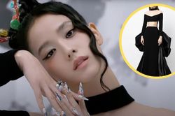 Giá chiếc váy Jisoo Blackpink mặc trong trailer mới khiến BLINK 'câm nín'