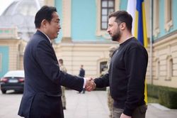 Thủ tướng Nhật Bản đến Ukraine: Nâng cấp quan hệ, 'bơm' gần nửa tỷ USD cho Kiev, chính sách với Nga có đổi?