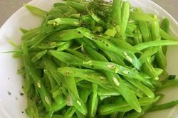 Xào đậu cove đừng vội cho vào chảo ngay, 'bí kíp' chế biến giúp đậu xanh giòn và đậm đà hương vị
