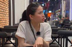 Chiến thần Hà Linh lại vừa ghé thưởng thức quán ăn của 'streamer giàu nhất Việt Nam', thái độ ra sao?