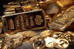 Vàng rớt giá chóng mặt trong ngày họp đầu tiên của Fed