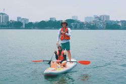 Hà Nội dự định cho mở sân tập golf, du lịch thuyền kayak, lướt ván trên hồ Tây