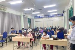 Nguyên nhân khiến 20 học sinh ở TP.HCM nghỉ học bất thường