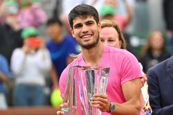 Carlos Alcaraz: 'Tôi muốn đánh bại cả Nadal và Djokovic'