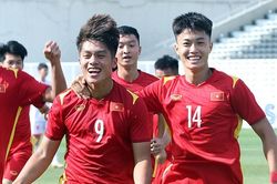 Đang đá ở Doha Cup, 'Vua giải trẻ' U23 Việt Nam được HLV Kiatisuk đưa vào danh sách dự Cúp quốc gia
