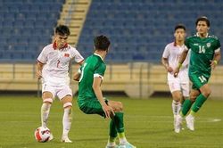 U23 Việt Nam phòng ngự vỡ vụn trước đối thủ Tây Á