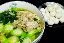 Ngày hè có bát canh cua rau đay thì ăn ngon bá cháy