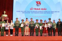 Công an tỉnh tổ chức sinh hoạt chính trị về Sáu điều Bác Hồ dạy CAND