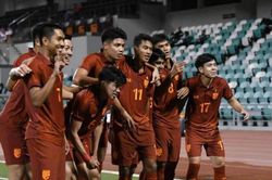 Video bóng đá U23 Saudi Arabia - U23 Thái Lan: Vỡ òa bàn giải cứu phút 90+5 (Doha Cup)