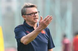 HLV Troussier: U23 Việt Nam thua U23 Iraq không phải tận cùng tệ hại