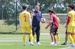 Bóng đá Việt Nam ngày 24/3: U23 Việt Nam cố gắng sửa sai sót