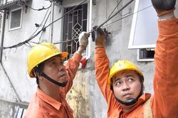 Doanh nghiệp Thủ đô chung tay tiết kiệm điện mùa nắng nóng 2023