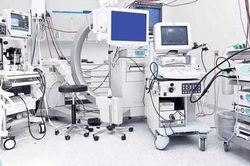 7.000 hồ sơ cấp phép trang thiết bị y tế đang tồn đọng: Do tâm lý e ngại?