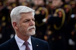 Quốc gia NATO thừa nhận không còn khả năng viện trợ vũ trang cho Ukraine
