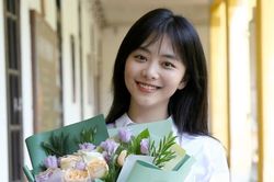 Đàm Tùng Vận vướng nghi vấn hẹn hò với bạn diễn là 'hoa đã có chủ'