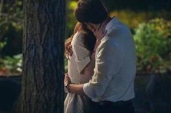 Phát hiện chồng mua xe để thuận tiện đưa đón nhân tình, vợ bình tĩnh lên kế hoạch khiến người chồng 'trắng tay'