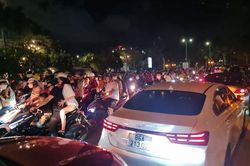 'Năm Du lịch quốc gia 2023' thu hút hàng nghìn du khách trước giờ khai mạc