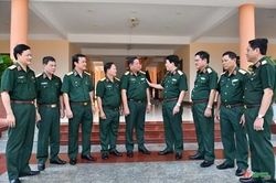 Đại tướng Lương Cường thăm, làm việc tại Lữ đoàn 950 (Quân khu 9)