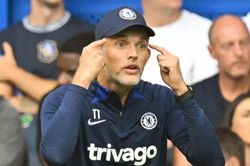 Dẫn dắt Bayern Munich, cựu HLV Chelsea nhận lương 'khủng'