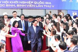 Thế hệ trẻ phải kiên trì, dám dấn thân để ấp ủ ước mơ và khơi dậy khát vọng khởi nghiệp