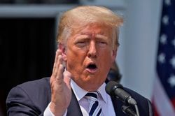 Ông Trump cảnh báo nguy cơ 'cái chết và sự hủy diệt' nếu bị truy tố