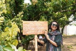 32 năm viết câu chuyện trên đồi, lão nông Sán Dìu thu tiền tỷ, bán vải kiểu không giống ai