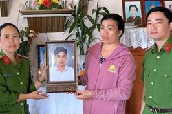 Trích xuất dữ liệu căn cước làm di ảnh cho người đã khuất