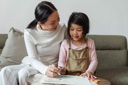 9 cách giúp trẻ thực hành tiếng Anh tại nhà