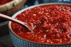 Hướng dẫn tự làm tương ớt tại nhà, cay và ngon, ăn cả năm không hỏng