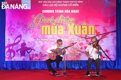 Đưa guitar cổ điển đến gần hơn với công chúng