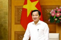 Quản lý giá, bảo đảm cân đối các mặt hàng thiết yếu