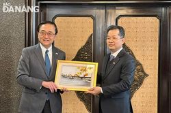 Đoàn công tác thành phố Đà Nẵng thăm làm việc với thành phố Yokohama và tỉnh Kanagawa (Nhật Bản)