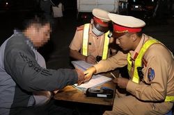 CSGT phố núi xử lí nghiêm tài xế vi phạm nồng độ cồn