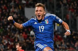 Đội tuyển Italy khởi đầu chậm chạp, may còn có điểm sáng Retegui