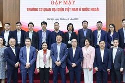 Tăng cường phối hợp giữa Liên hiệp các tổ chức hữu nghị Việt Nam với Cơ quan đại diện Việt Nam ở nước ngoài