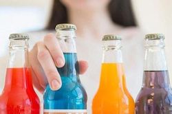 Cảnh báo nguy hiểm từ đồ uống có đường