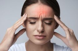 Tại sao bạn thường đau nửa đầu vào buổi sáng?