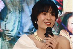 Thanh Hương: 'Ôi giời ơi sao tự dưng đi làm diễn viên cho khổ?'