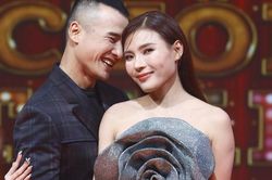 Xây biệt thự tặng mẹ vợ - Làm rể thế này, showbiz Việt thật hiếm người!