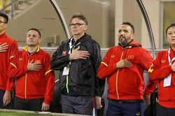 Báo Trung Quốc quá vội vàng khi cho rằng HLV Troussier có thể 'mất ghế' vì thất bại của U23 Việt Nam?