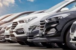 EU ngừng bán ô tô chạy bằng xăng và dầu diesel