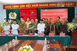 Đẩy mạnh phong trào toàn dân bảo vệ ANTQ trong các tổ chức tôn giáo