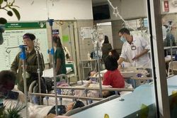 Sức khỏe học sinh Tiểu học Kim Giang nghi ngộ độc thực phẩm đã ổn định