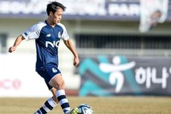 Văn Toàn kiến tạo, Seoul E-Land thắng sốc 6-0 trước đội đầu bảng K-League 2