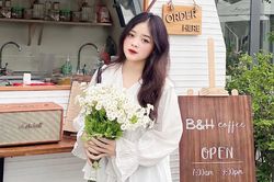 Hot girl U20 nữ Việt Nam khoe chân dài miên man