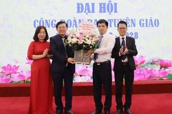 Xây dựng Công đoàn Ban Tuyên giáo đoàn kết, vững mạnh