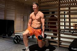 Cơ bắp của Lewandowski ở tuổi 34